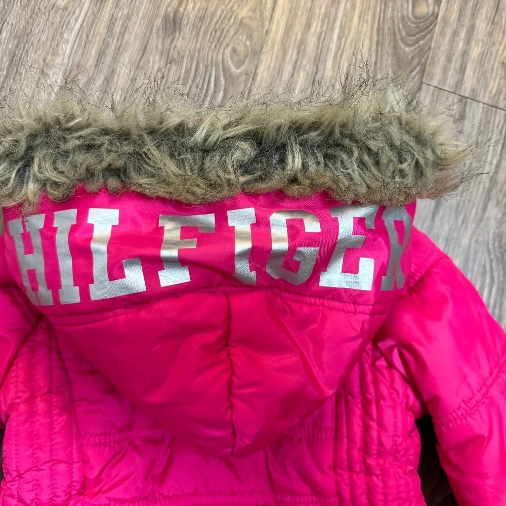 Tommy Hilfiger Pink Puffer Coat Jacket with Fur Hood Girls  5/6 Y